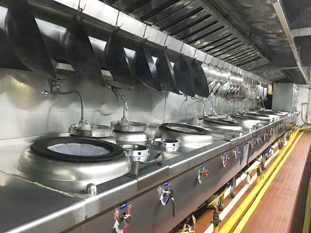 食堂香蕉一级视频设备